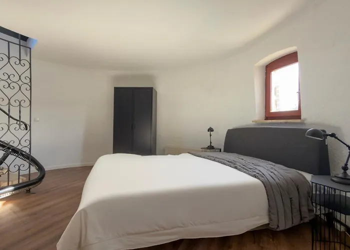 Apartamento Einzigartig Uebernachten Im Wasserturm An Der Elbe *