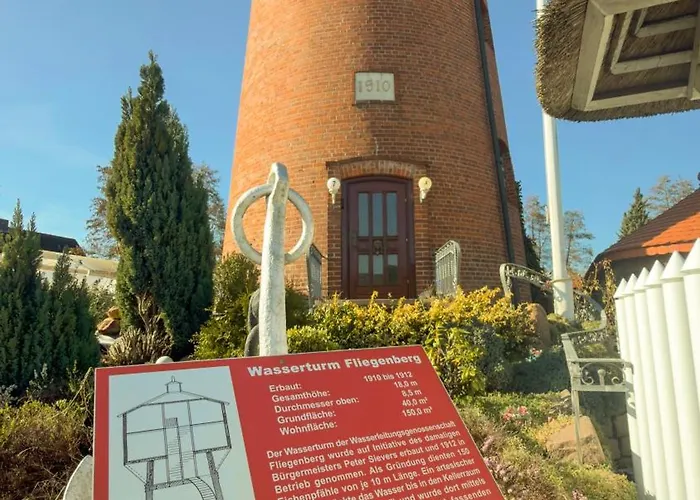 Apartamento Einzigartig Uebernachten Im Wasserturm An Der Elbe